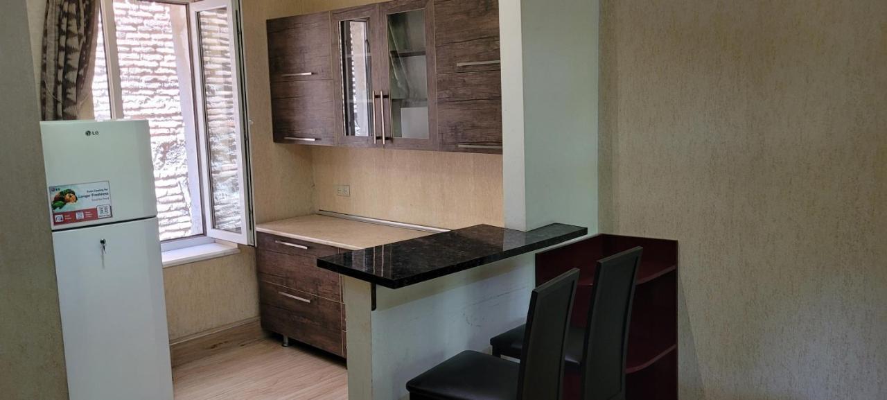 Kiev Hostel تبليسي المظهر الخارجي الصورة