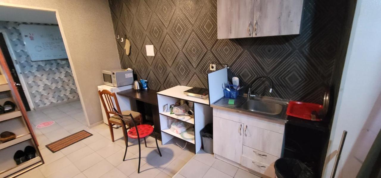 Kiev Hostel تبليسي المظهر الخارجي الصورة