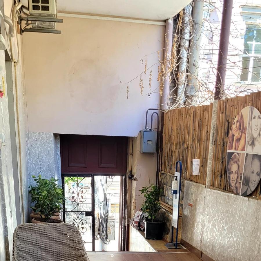 Kiev Hostel تبليسي المظهر الخارجي الصورة